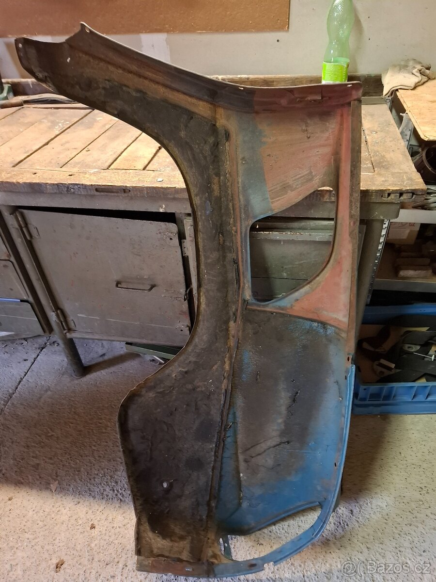 Pravý zadní blatník Škoda 1000MB 1964 - 1966 žábrový - 4