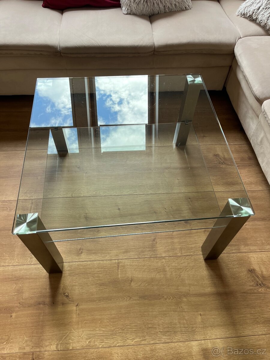 Stůl / stolek / konferenční stolek - 4