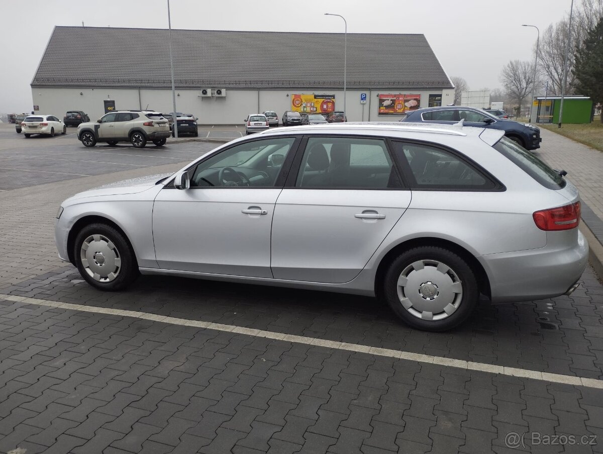 A4 Combi 2010 2.0 TDI - 4