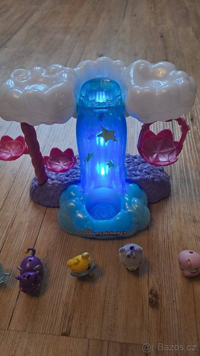 Spin Master Hatchimals svítící vodopád - 4