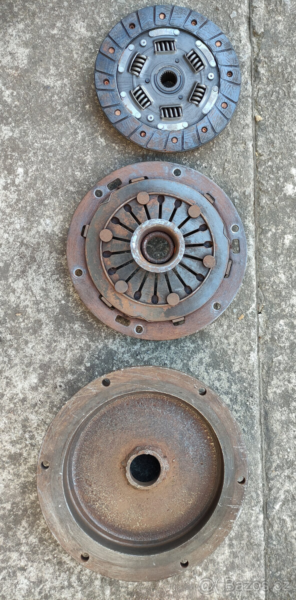 Převodovka a spojka na multikáru M22 - 4