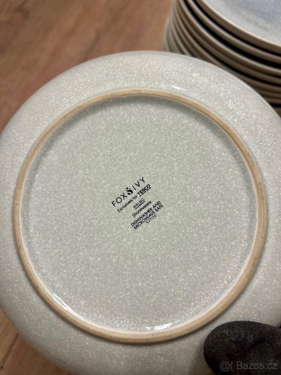 Talíře různé - 4