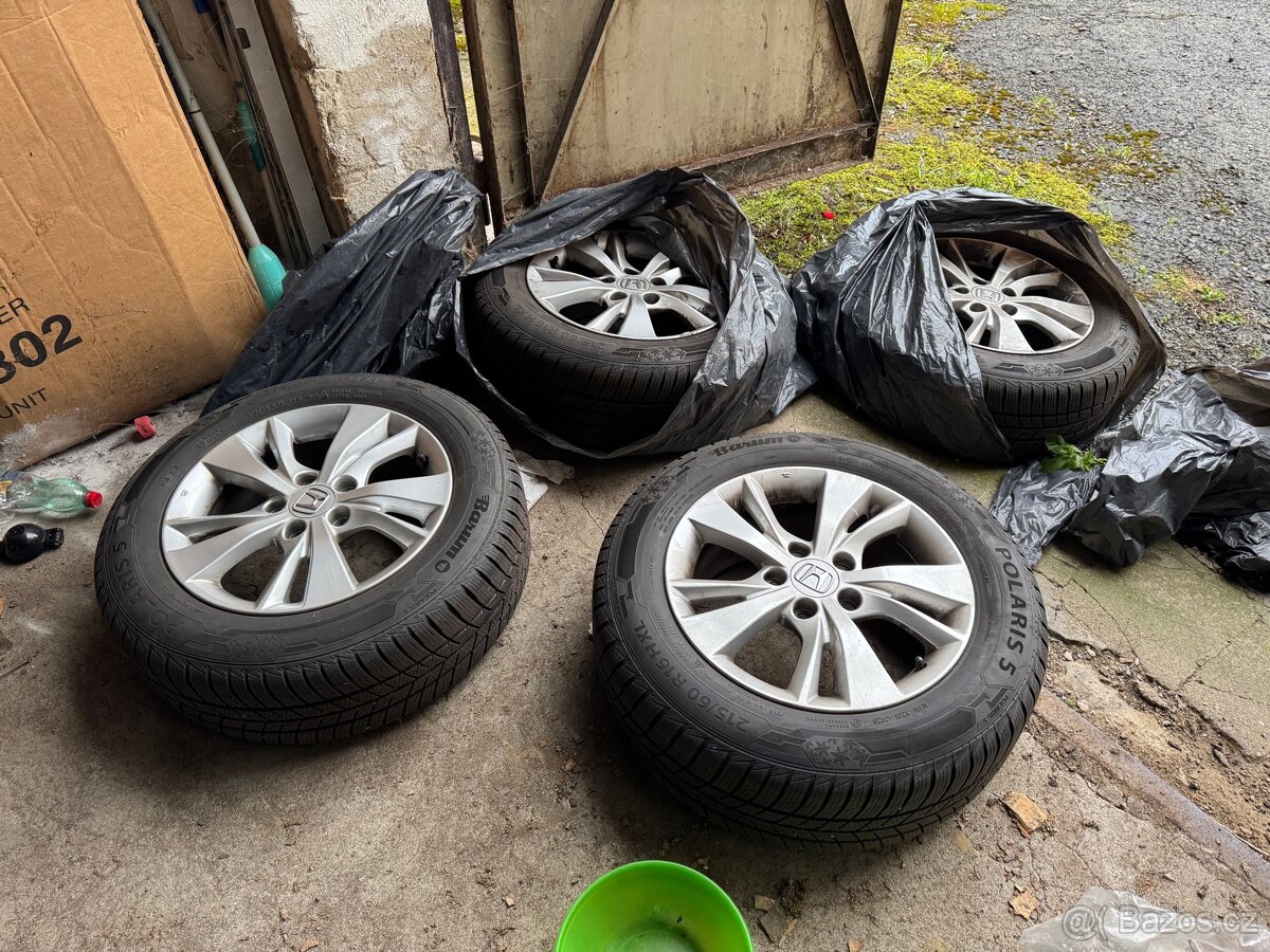 Honda HRV 17" alu kola + zimní pneu - 4