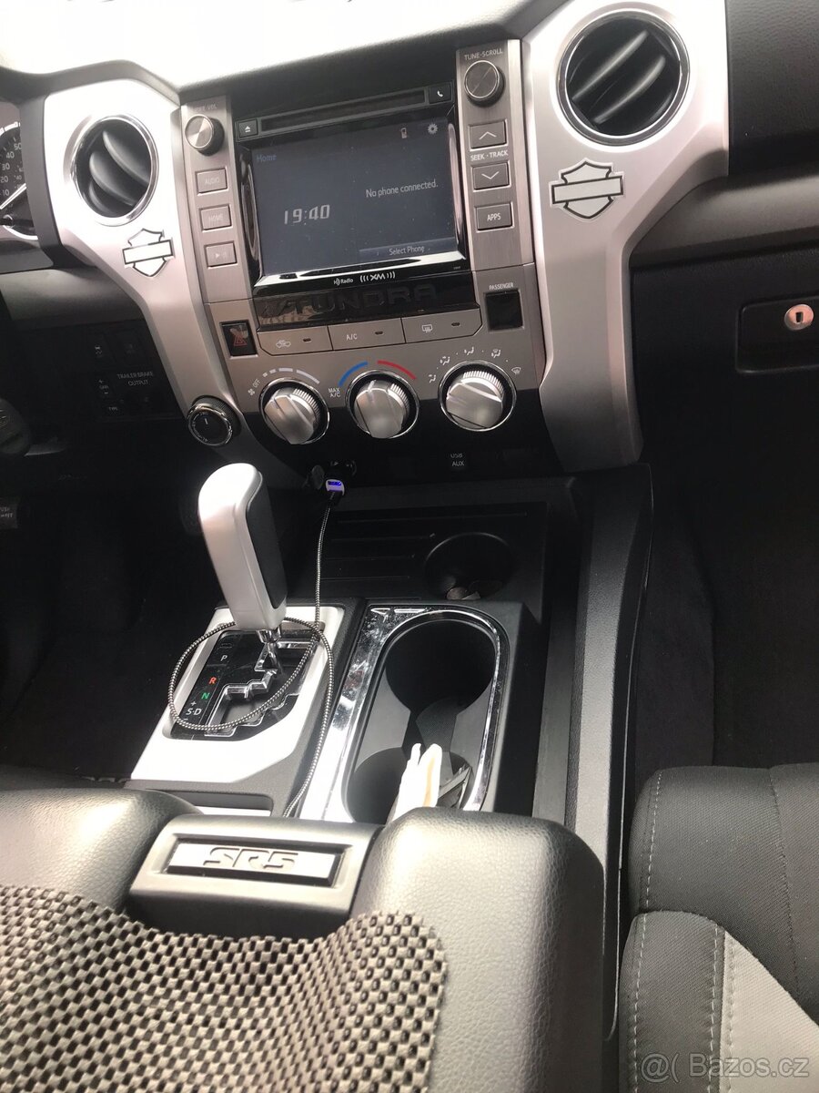Toyota Tundra Sr5