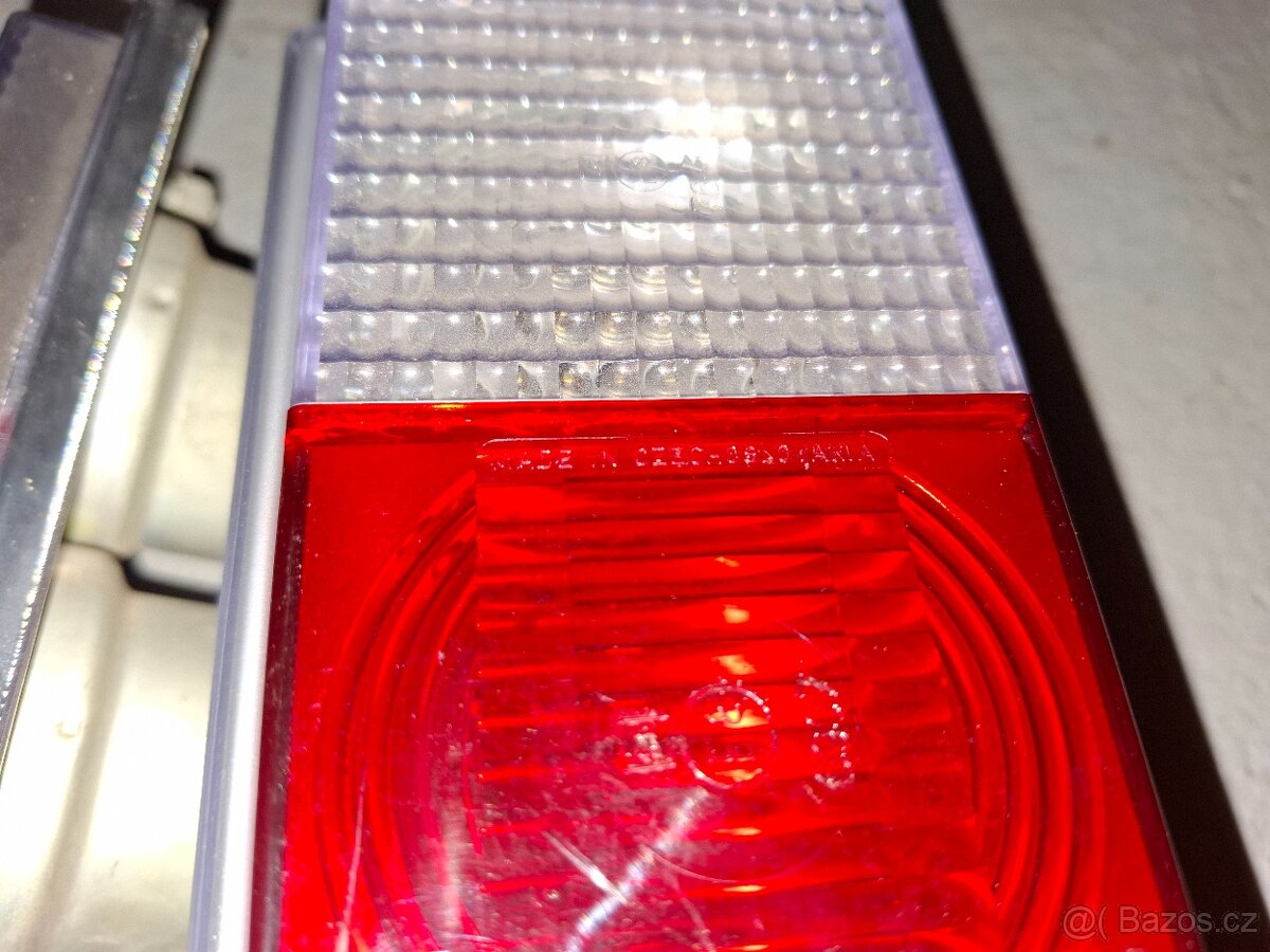 Prodám zadní světla škoda 110r škoda 100 škoda 130RS 120S - 4