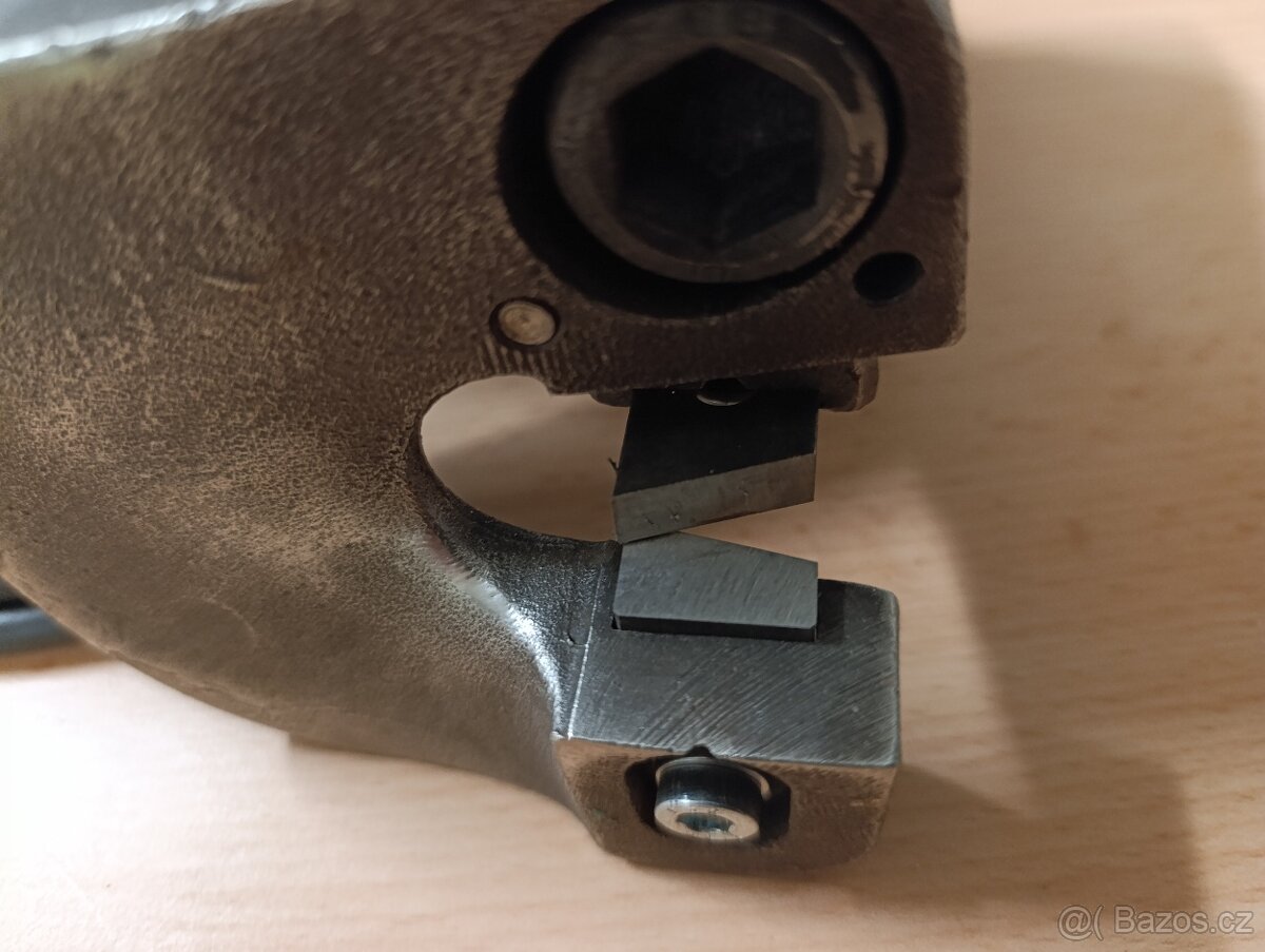 Elektrické nůžky na plech NAREX typ EN 35 B - 4