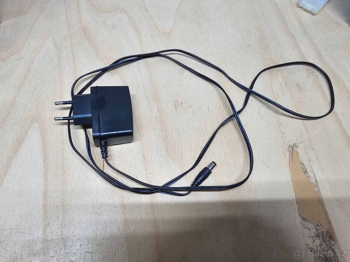 TP-Link TL-SF1016D 16portový switch 100 Mbit/s - 4