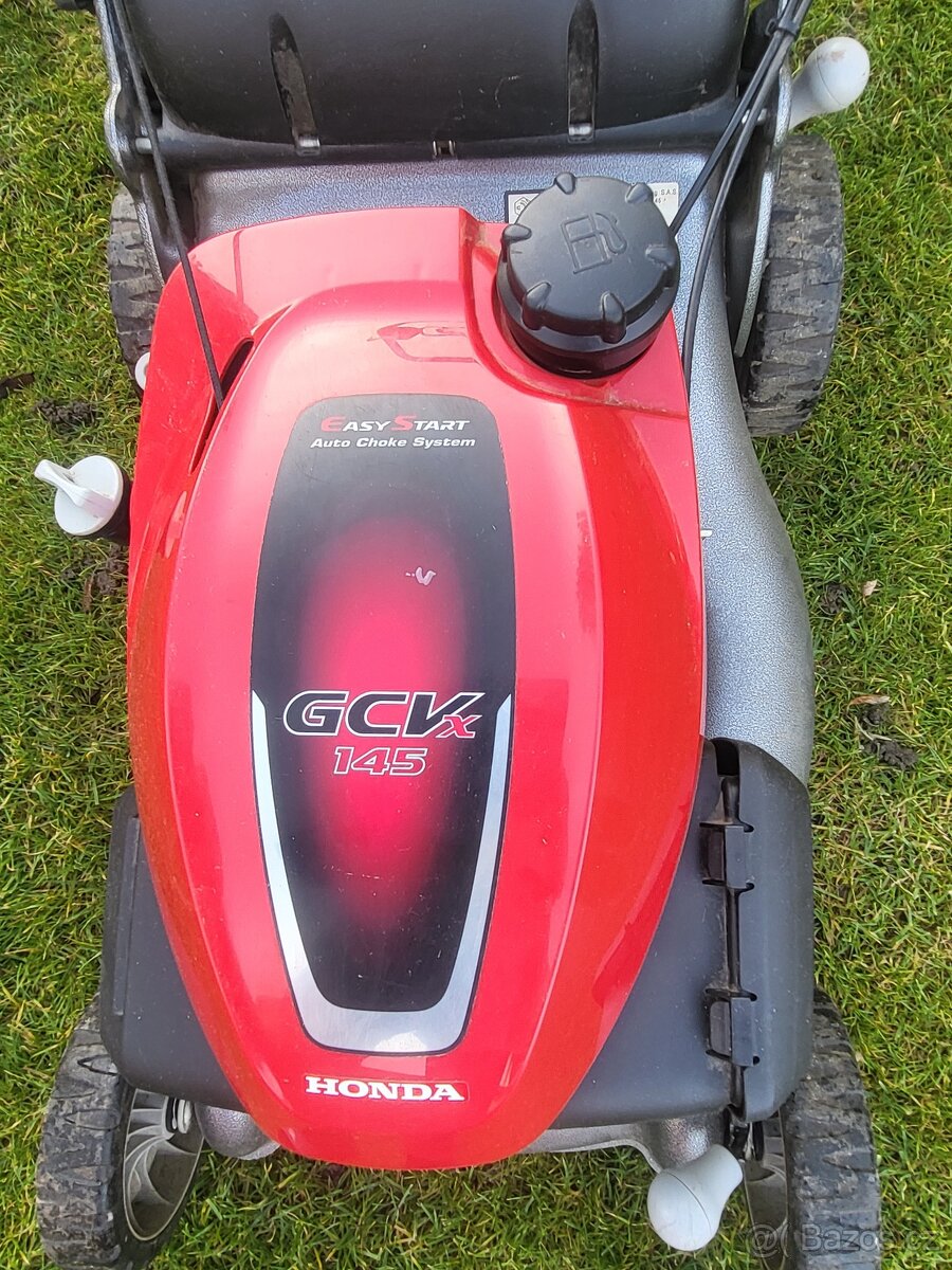 Motorová sekačka Honda HRG416C1 s pojezdem - 4