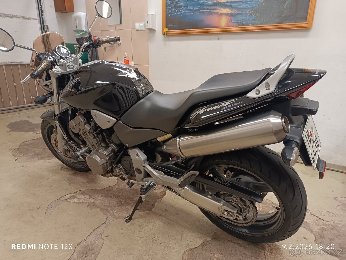 Honda CB900f Hornet - 4