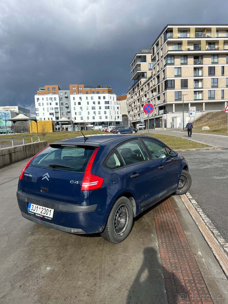 Citroën C4 1.4i 16V, r. 2008 - 4