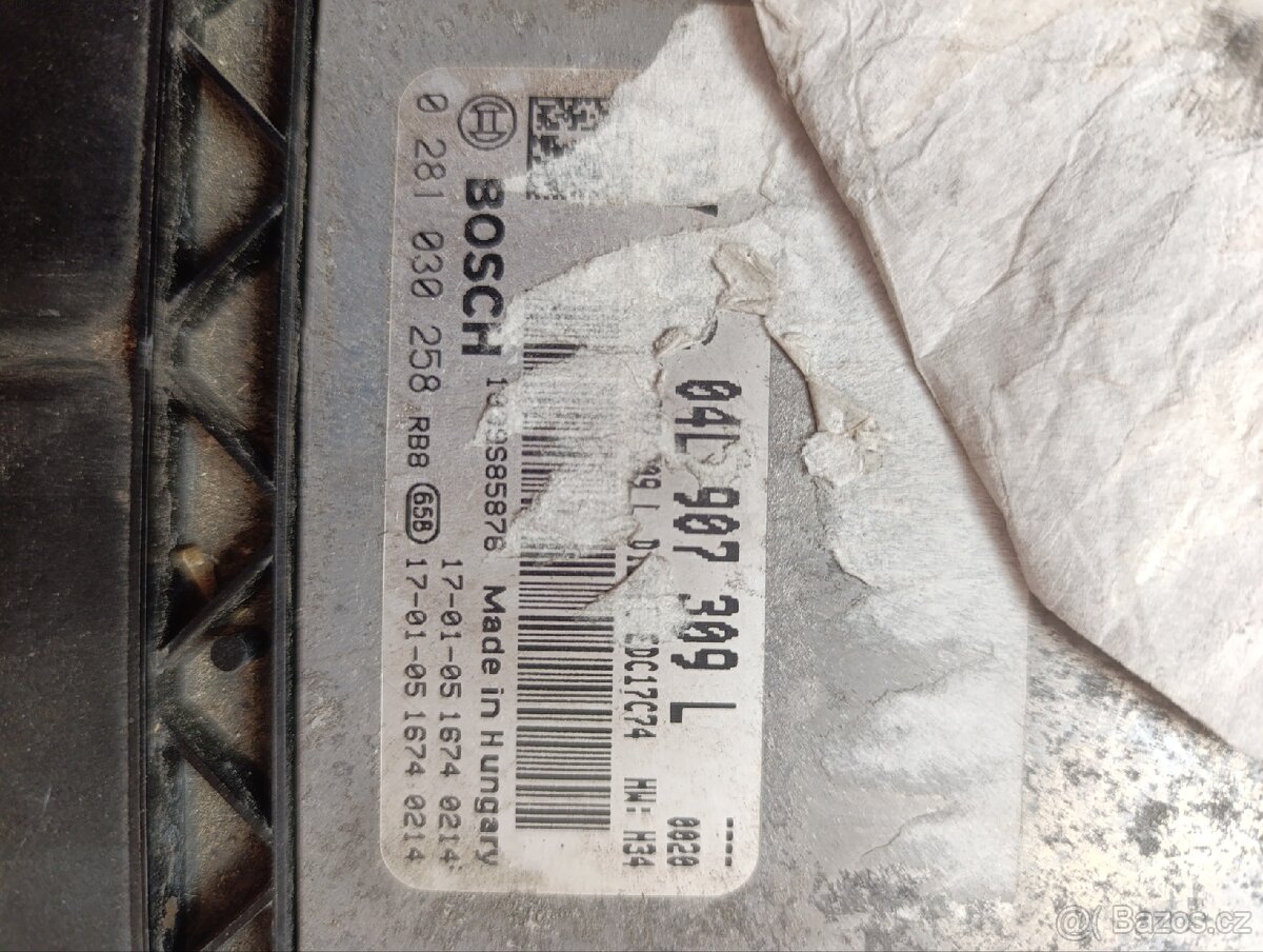 Řídící jednotka motoru ECU - 4