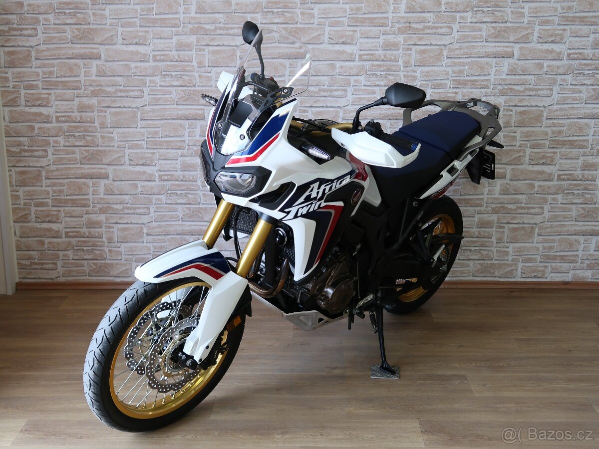 Honda CRF1000 Africa Twin jako nová, 1.majitel, 8000km