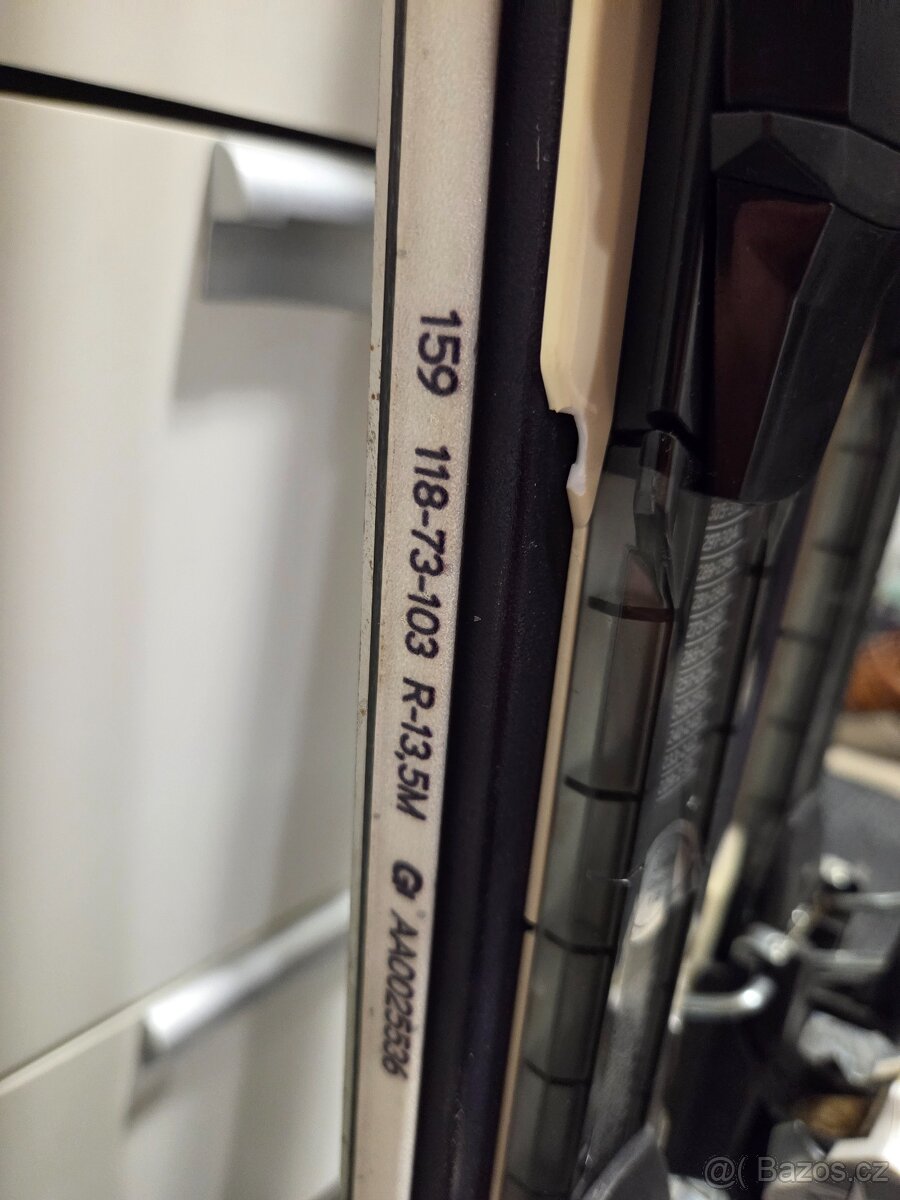 Sjezdové carvingové lyže Atomic Cloud v délce 159 cm - 4