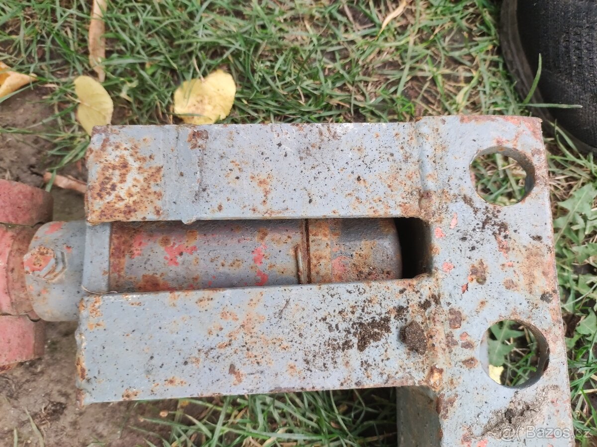 Zetor zavěs nepoužitý,blatniky - 4