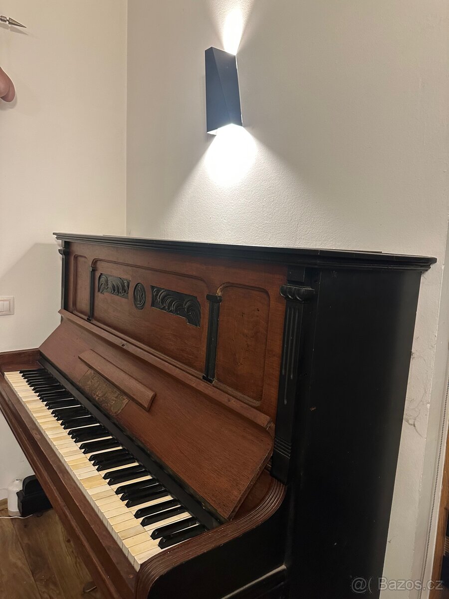 Klavír - 4
