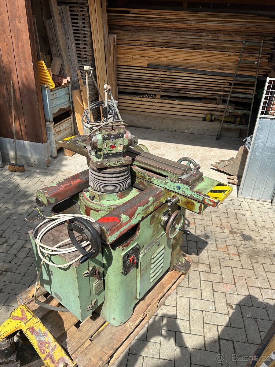 Nástrojová bruska BN102 - 4