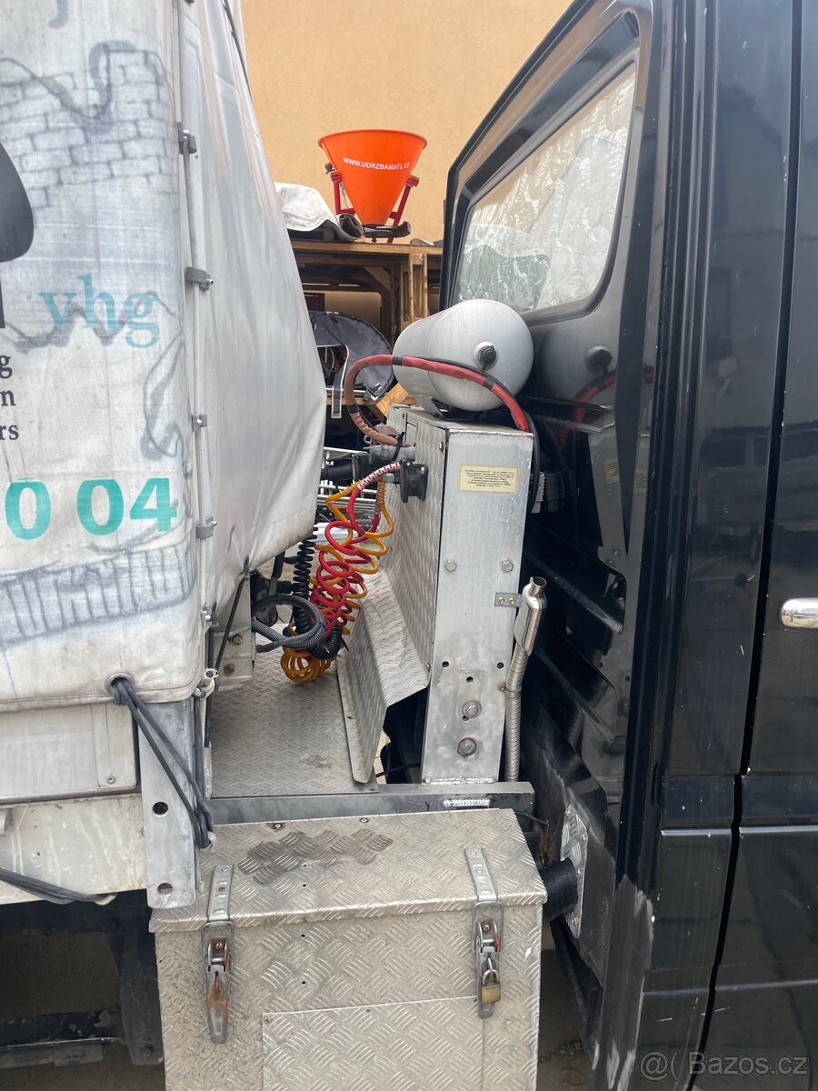 Tahač sk B Mercedes sprinter vč. návěsu s rampou - 4