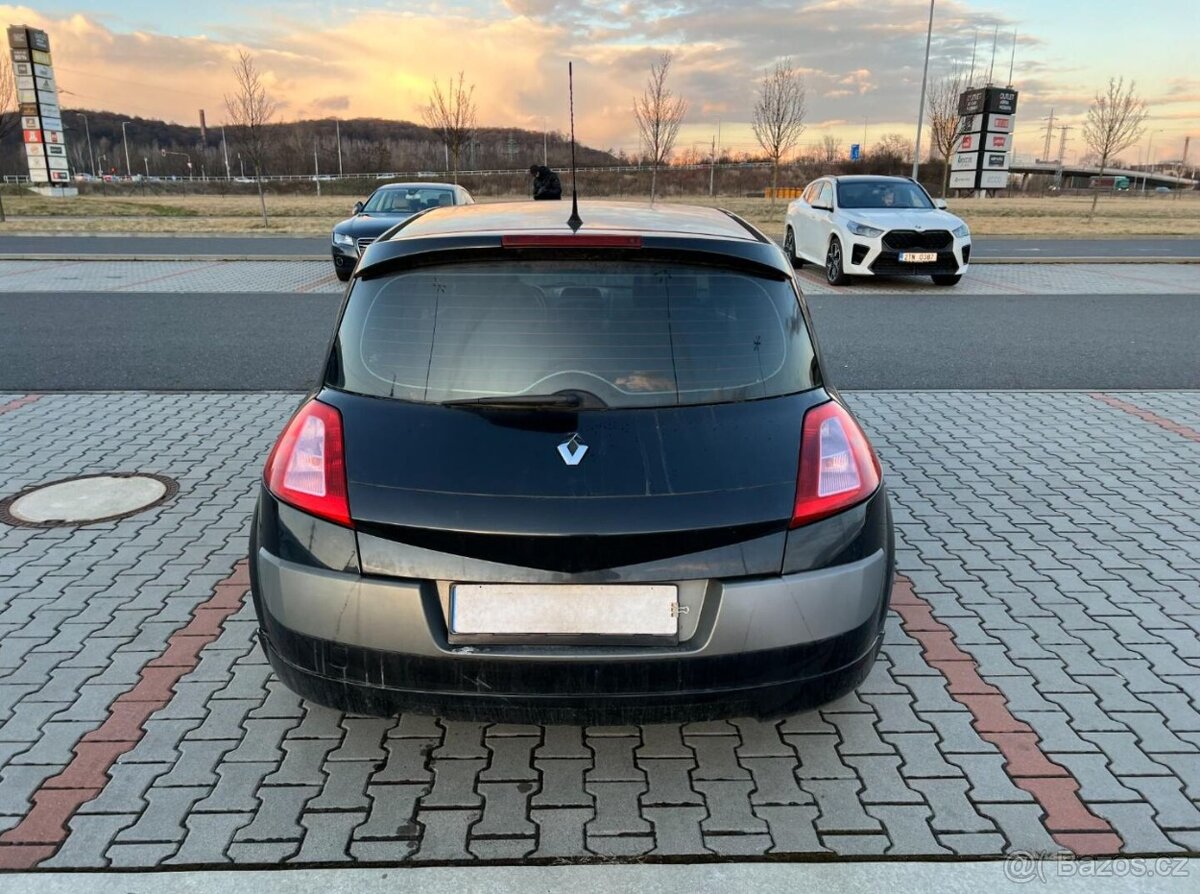 Renault Megane 1.6i 16V 83kw STK 3/2027 - 4