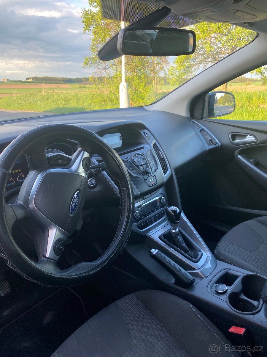 Ford Focus combi 1.6 - 4