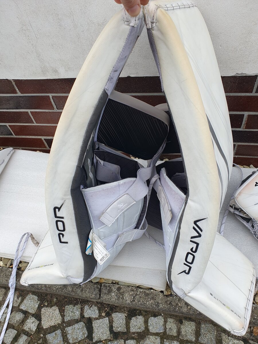 Brankarsky set BAUER Hyp2rlite 2 vel. M - 4