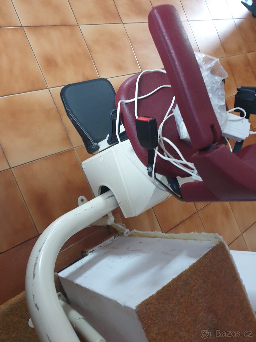 Výtah do patra invalidní - 4