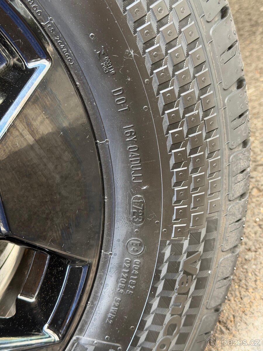 Nove pneu Continental - 4
