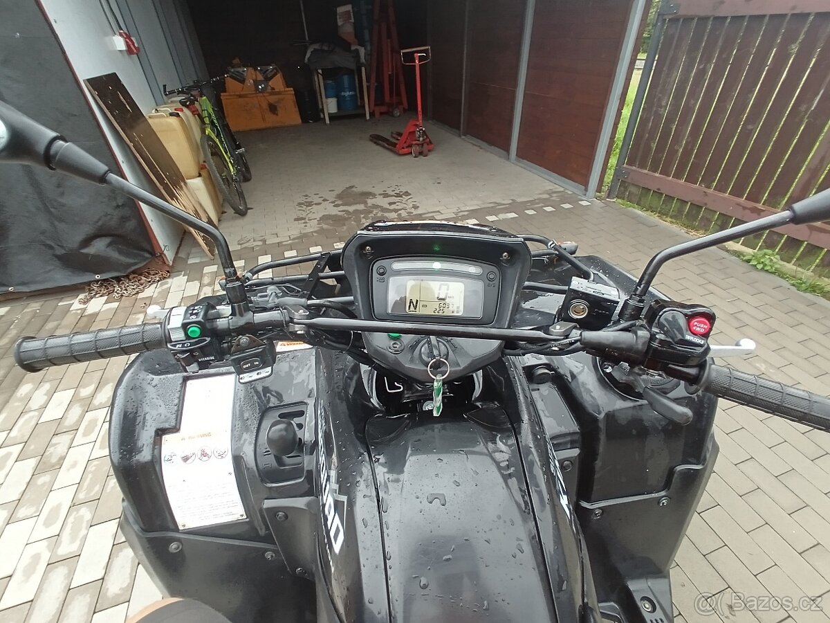 Suzuki kingquad 700