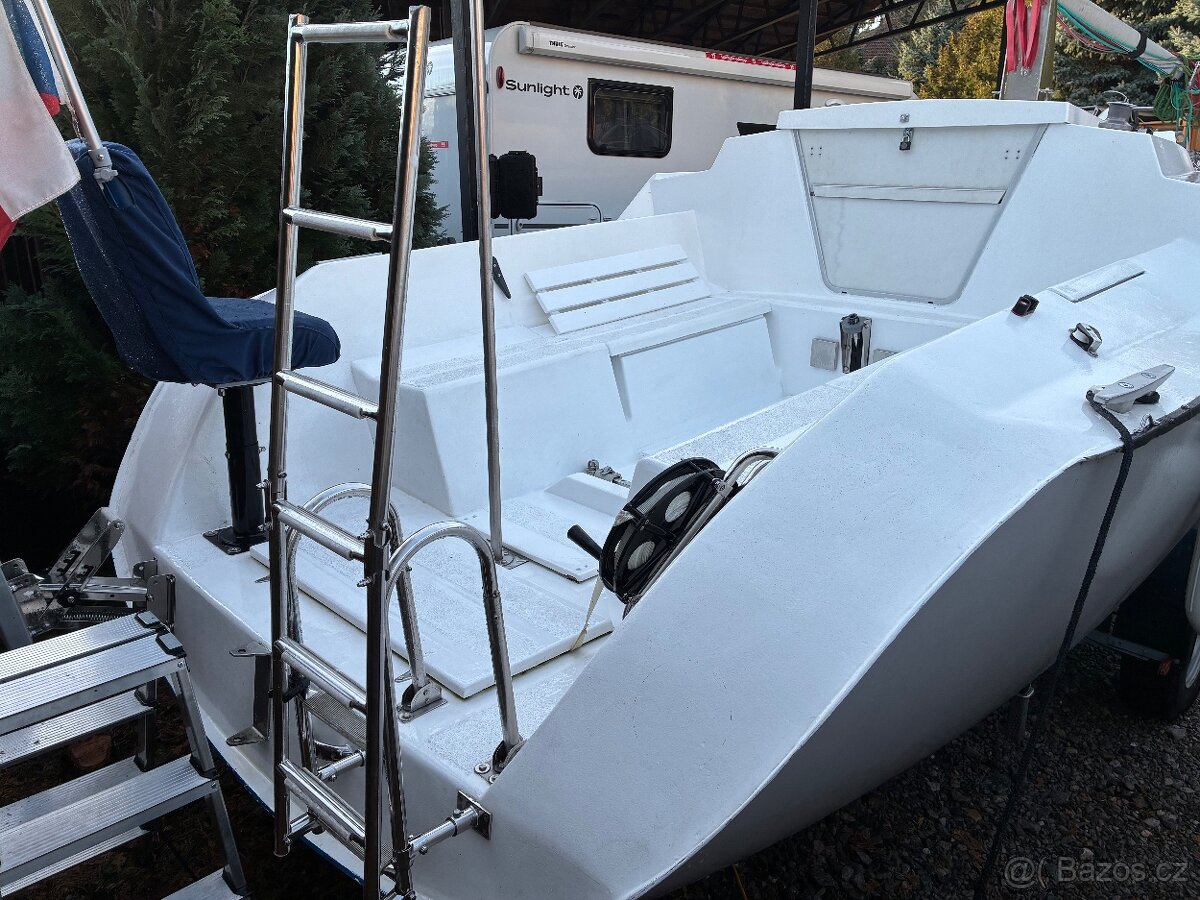 kajutová plachetnice - 4