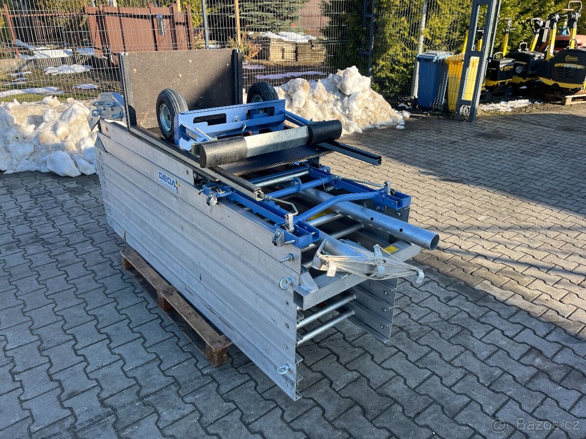 Šikmý výtah žebříkový, střešní výtah Geda Lift 250, 16m - 4