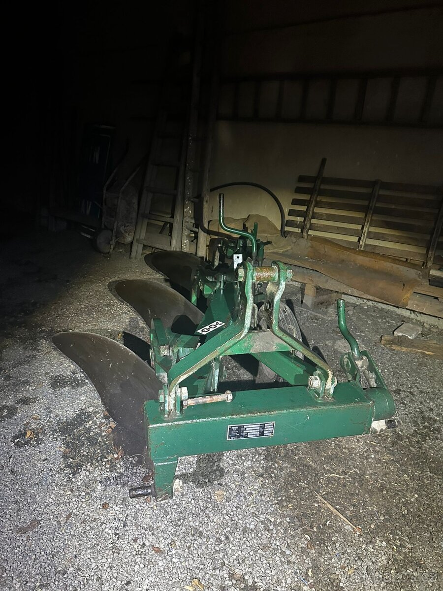 3 radličný pluh Roudnice - 4