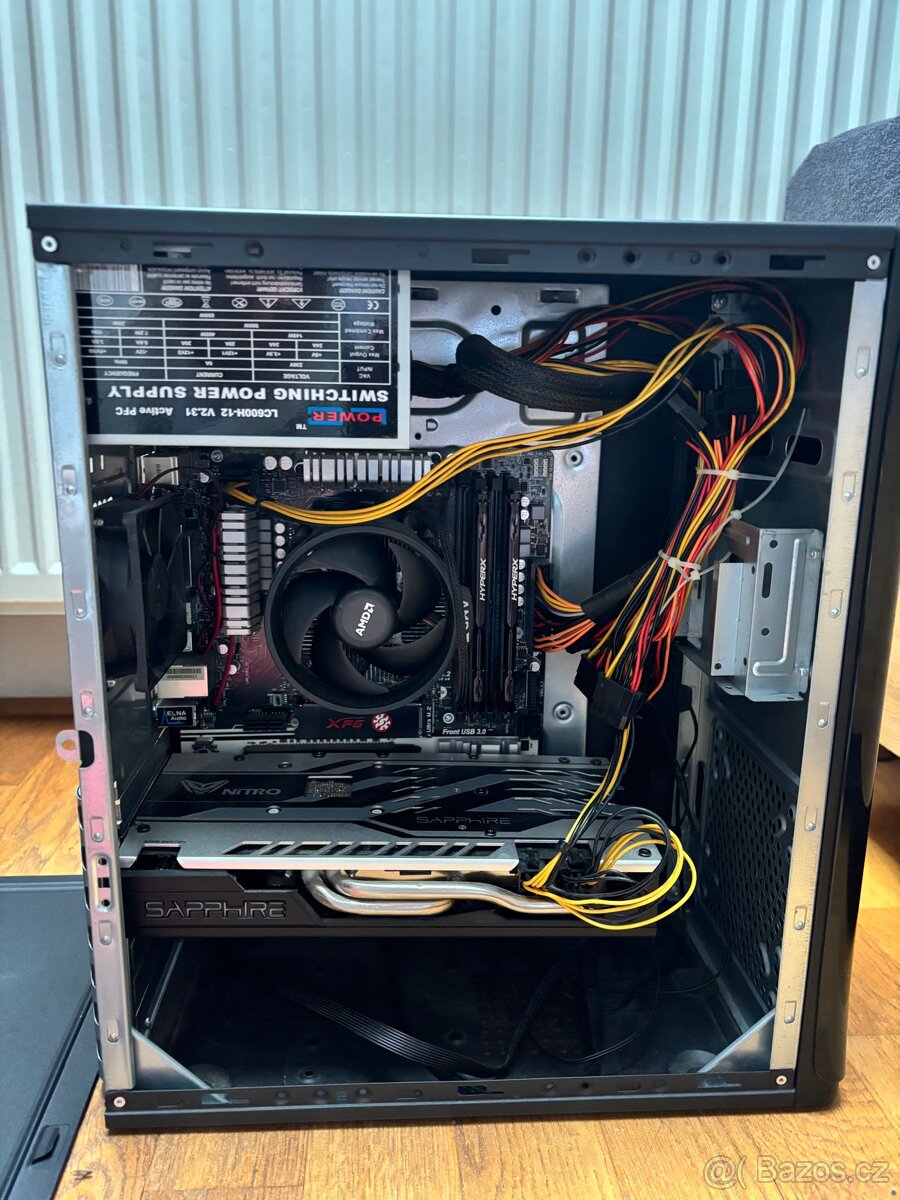 Stolní počítač - 4