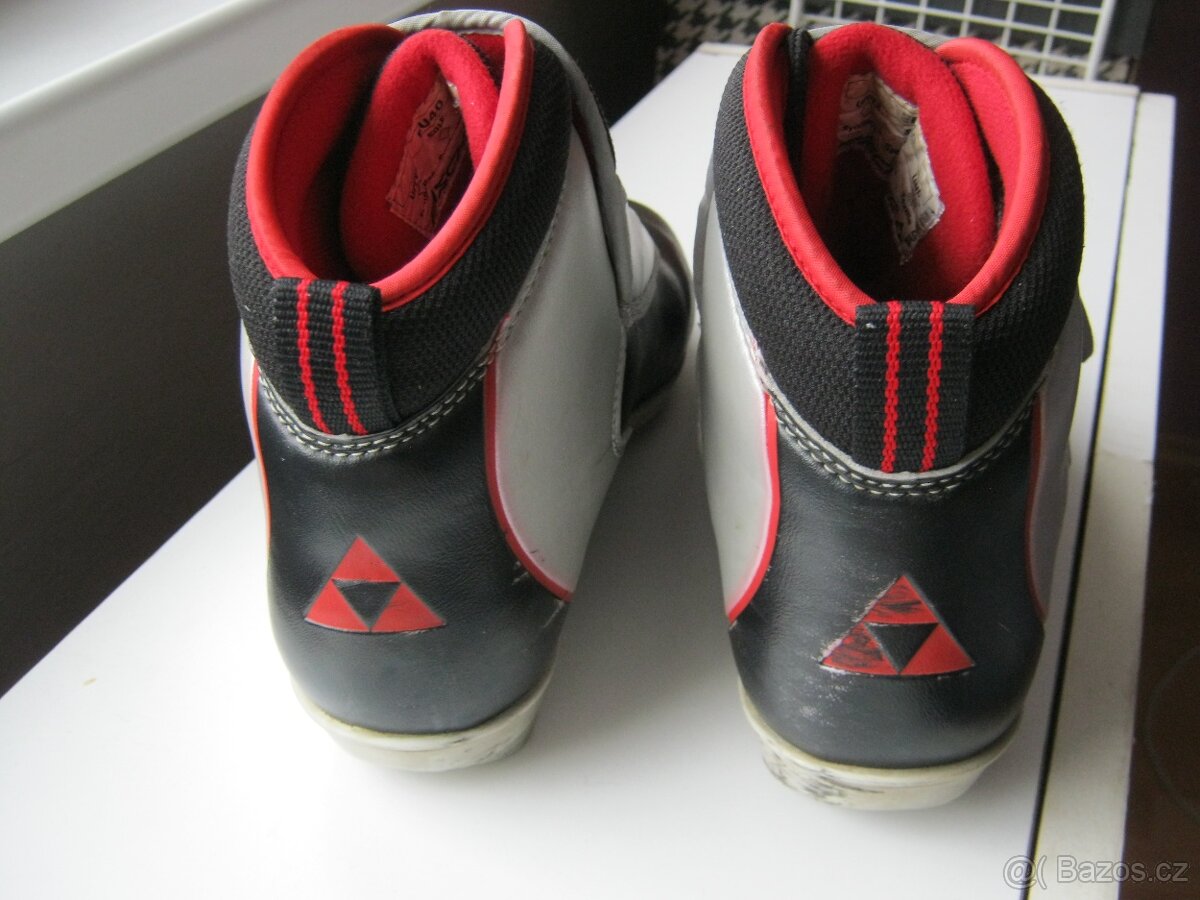 Boty na běžky FISCHER SL Comfort NL vel.40, stélka 25,5cm - 4