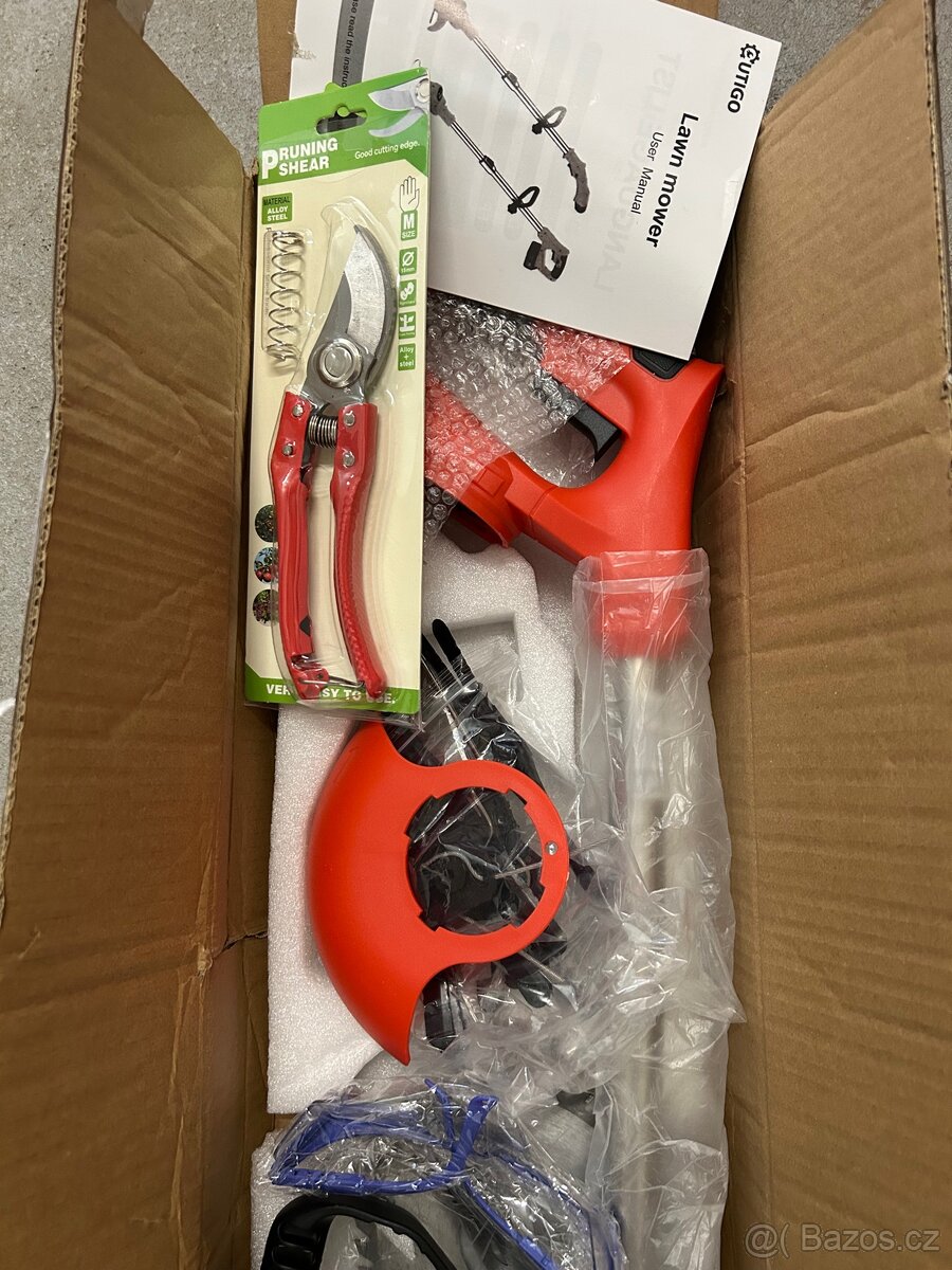 Akumulátorová sekačka na trávu - 4