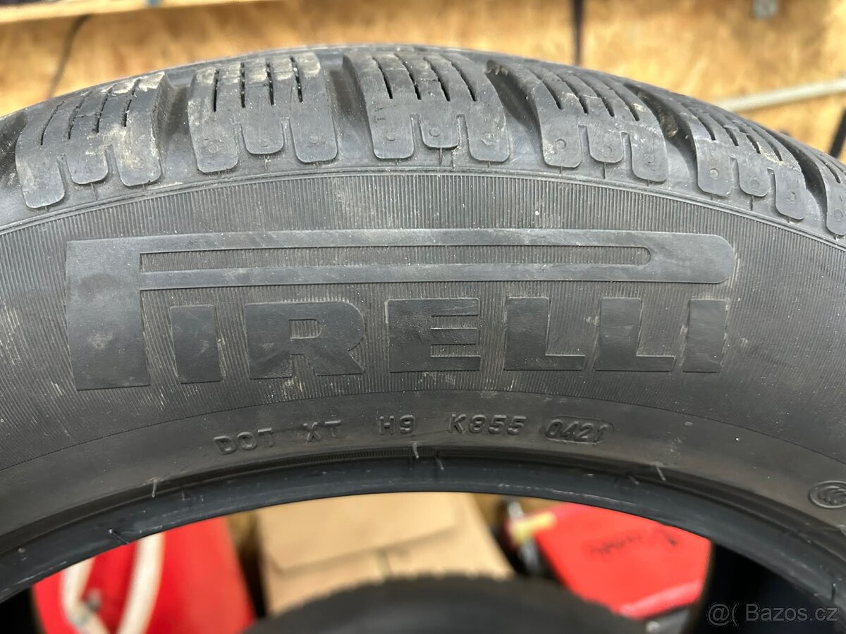 Prodám gumy pirelli - 4