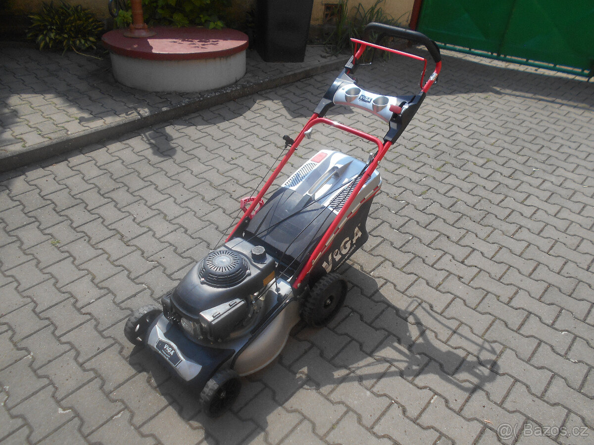 VEGA PRODÁM SEKAČKU - 4