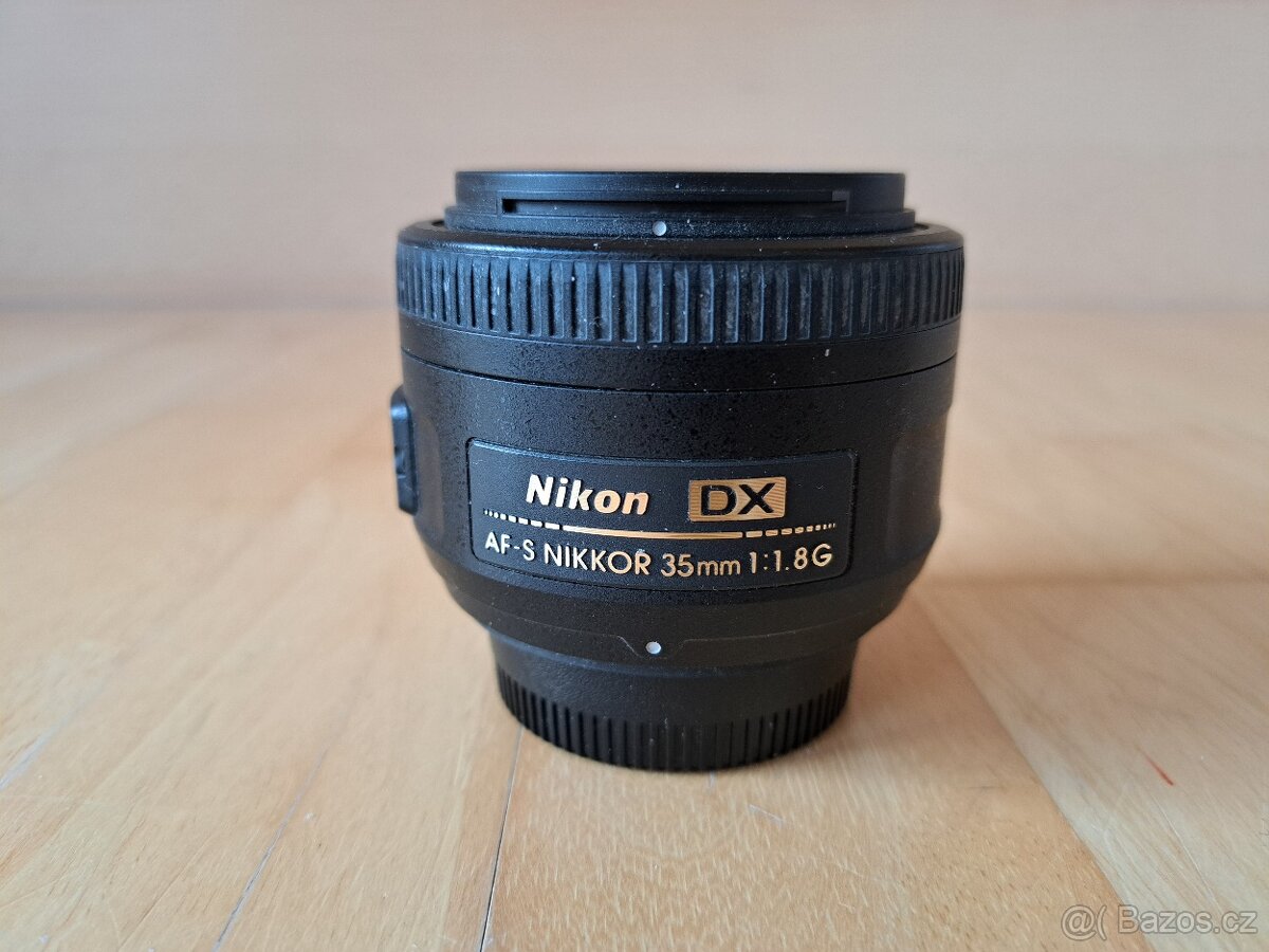 Nikon DX AF-S NIKKOR 35mm f/1,8 - 4