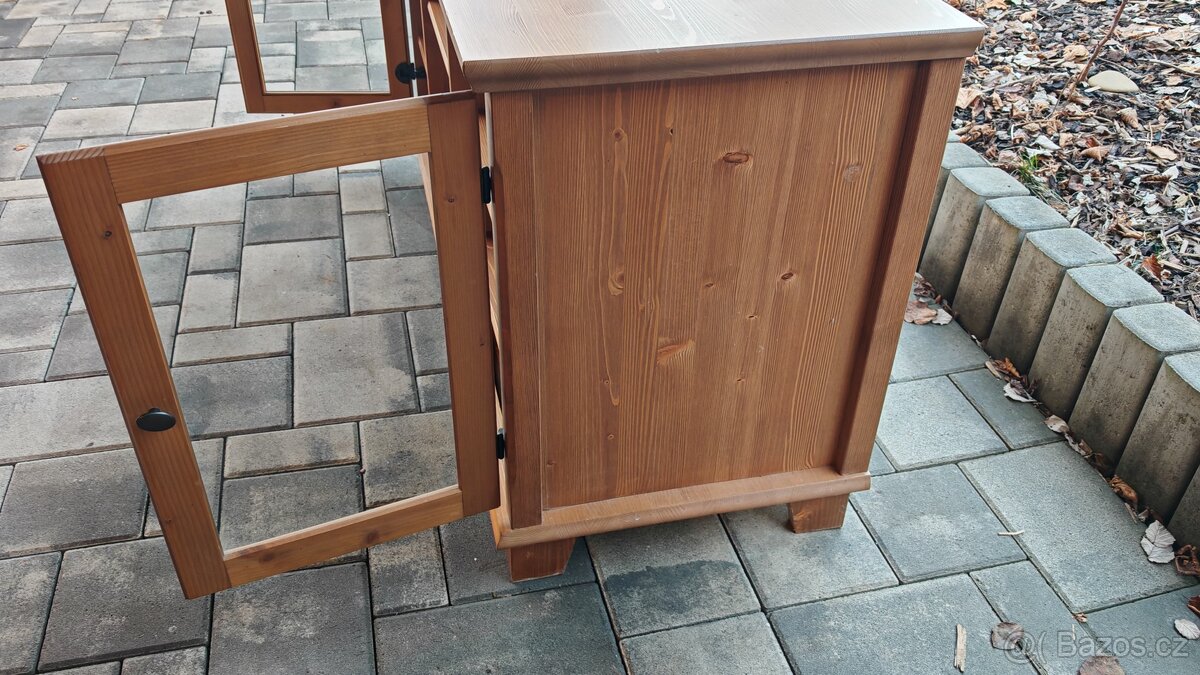 Dřevěná komoda vitrína Ikea Markor Leksvik Hemnes - 4