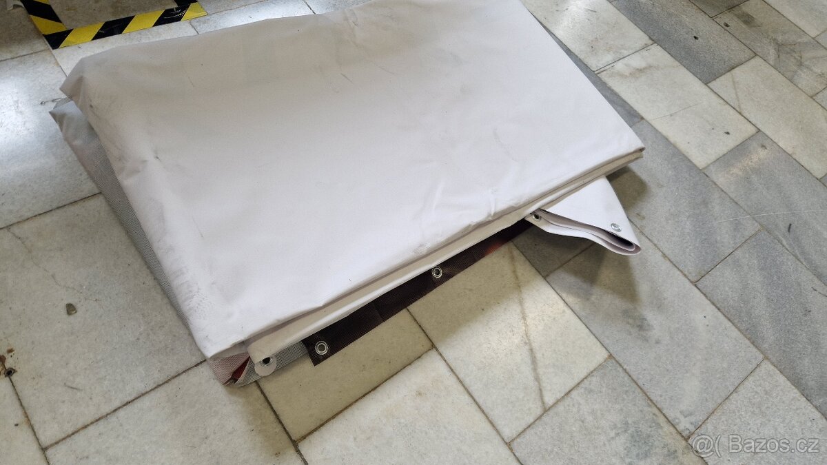 reklamní banner / plachta zakrývací - 4