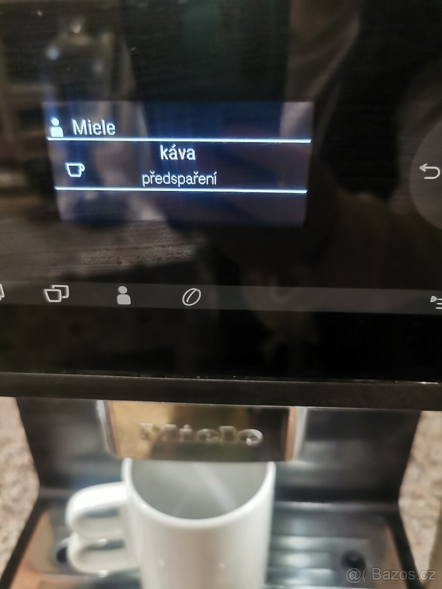 Kávovar Miele - 4