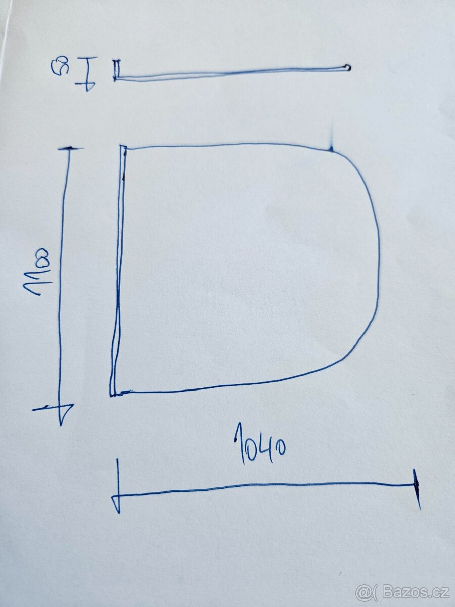 SKLENĚNÝ JÍDELNÍ STŮL - 4