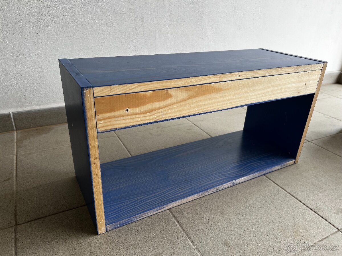 Nástěnné poličky do dětského pokoje - 4