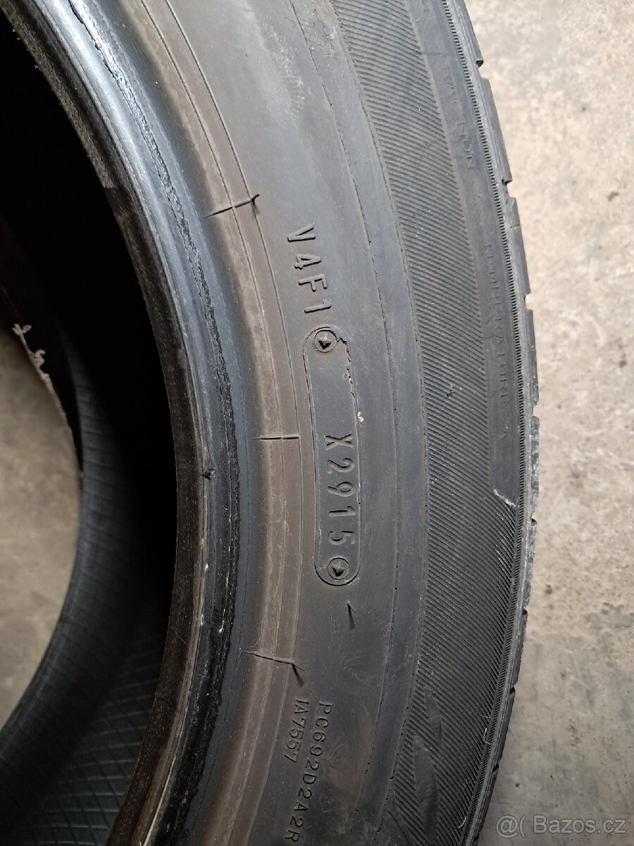Dunlop 215/60 r16 - 4