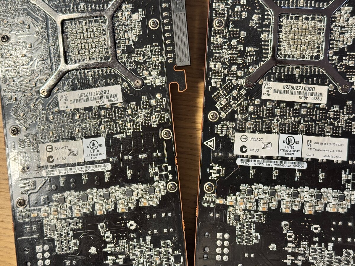 ASUS AMD Radeon R9 290 4GB GDDR5 Reference Edition - 2ks - 4