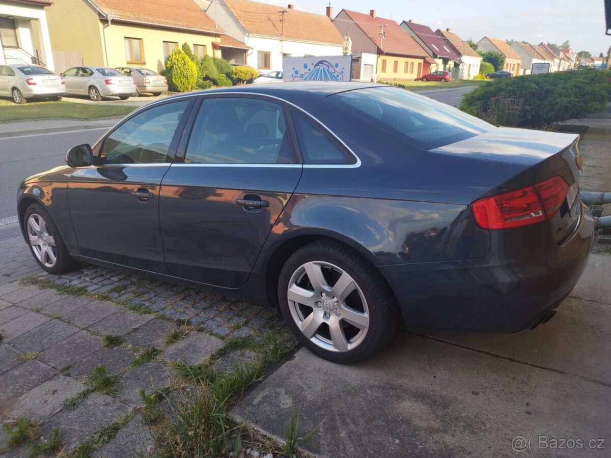 AUDI A4 1.8 TFSI - 4