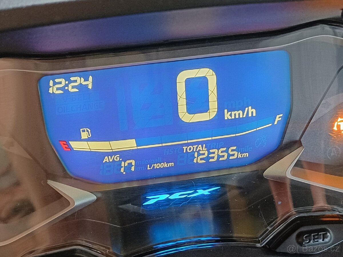 Honda PCX 125 ccm - 4