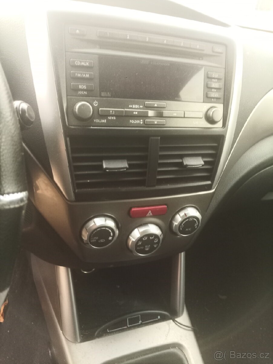 Subaru Forester SH 2.0D 2009 - 4