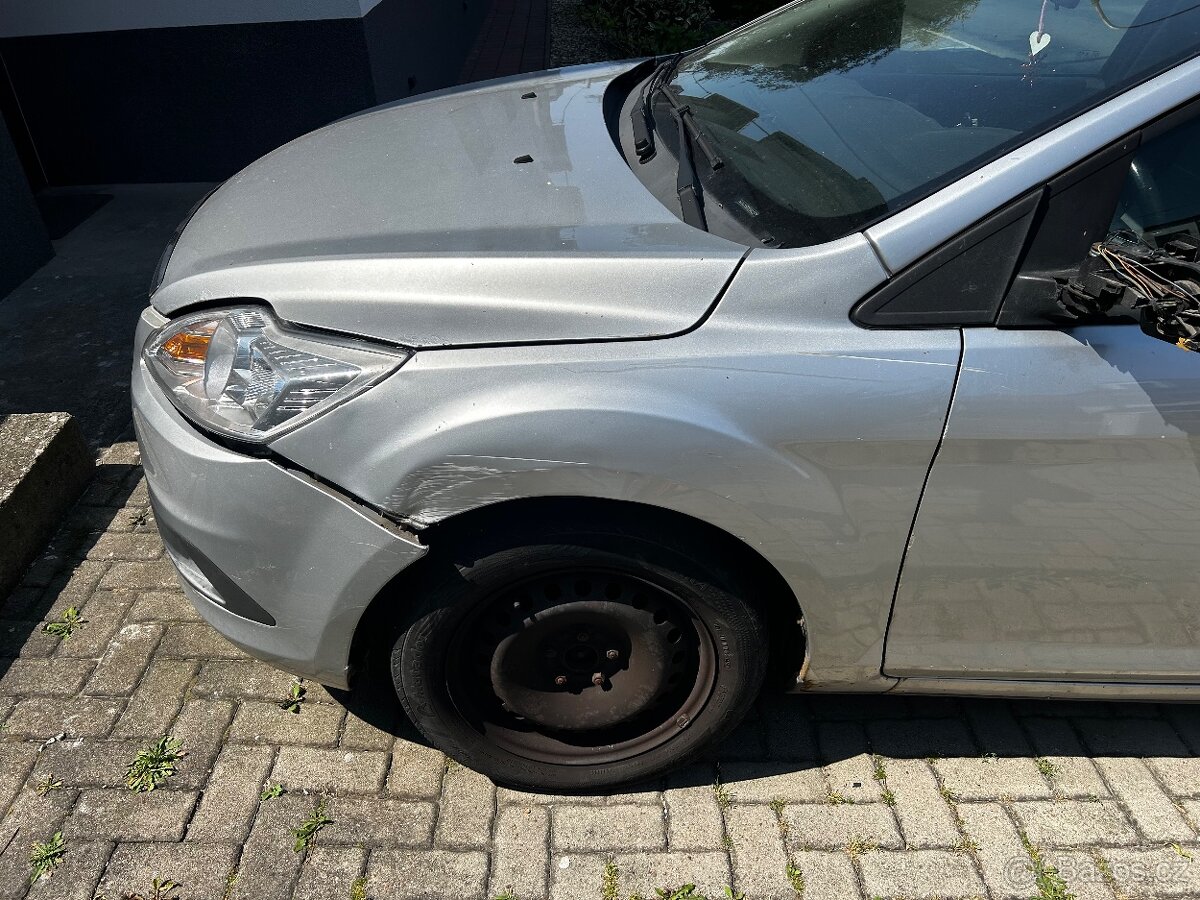 Ford Focus 1.6 benzin - 4
