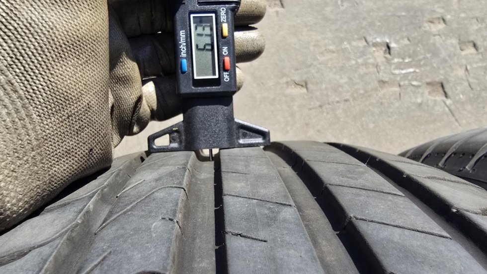 Letní pneu 215/55/17 Pirelli - 4