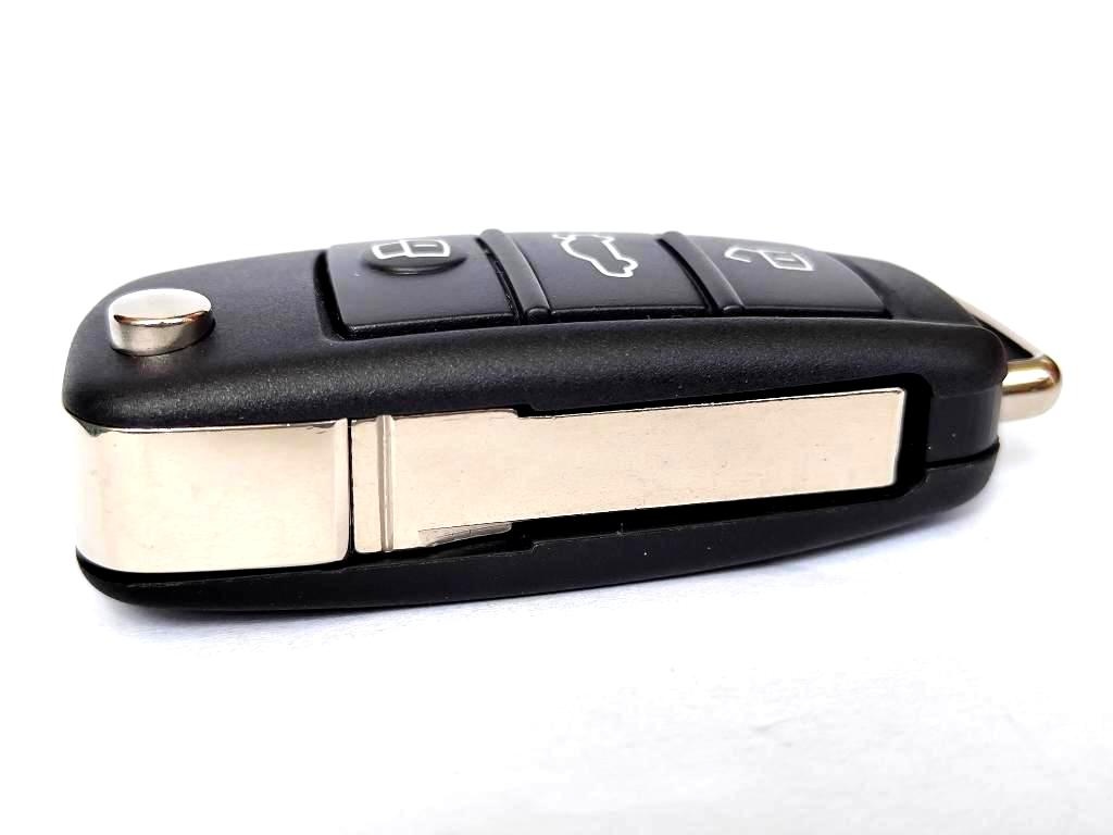 Klíč Audi A4 / S4 / 8E0837220 / 8E0837220K. - 4
