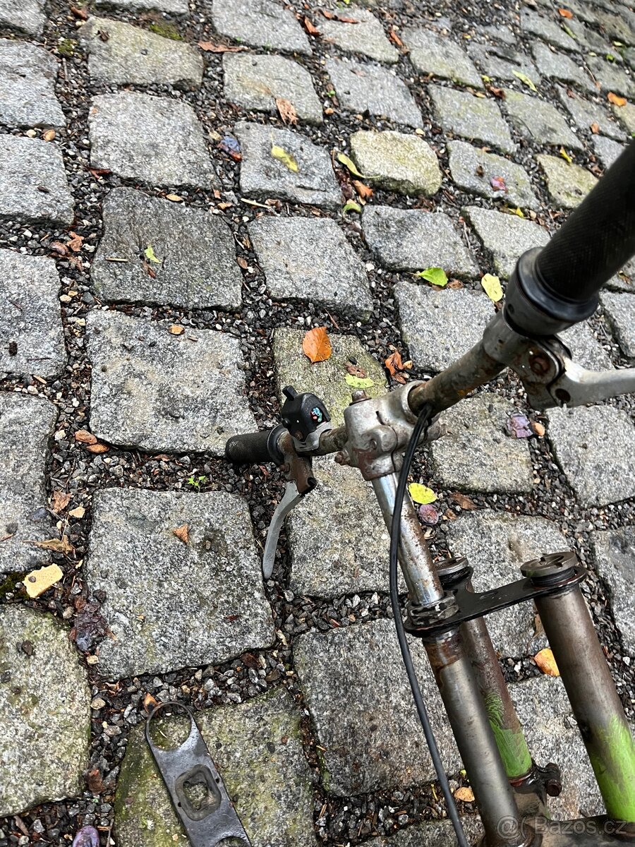 Vidlice, řídítka, kolo a blatník Jawa pionýr 555 - 4